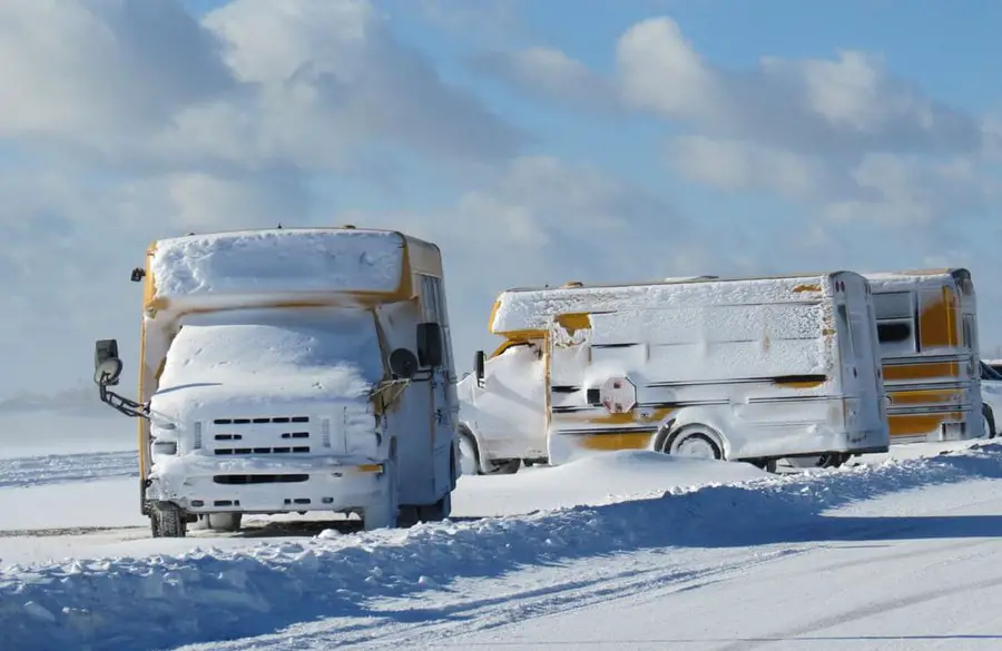 snowy school buses